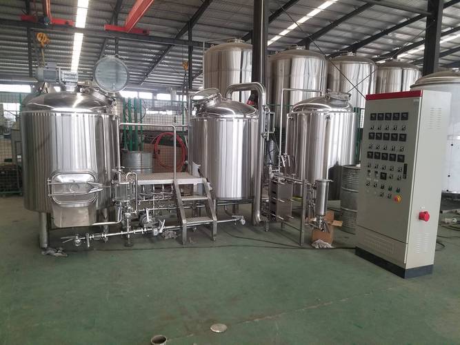 洪泽全套啤酒设备一套多少钱？开精酿厂到底得配齐哪些？